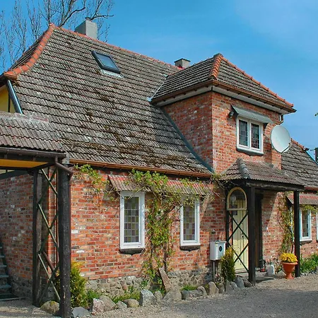 Countryside Cottage Near Sea, Cleaning Included *
